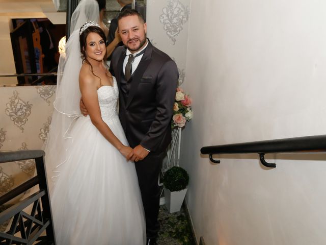O casamento de Fabiano Nascimento e Ligia Nascimento em São Paulo 13