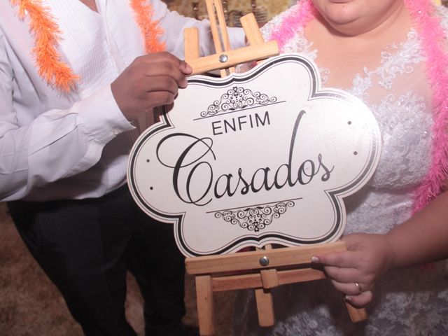 O casamento de Fabio e Mariane em Uberlândia, Minas Gerais 43