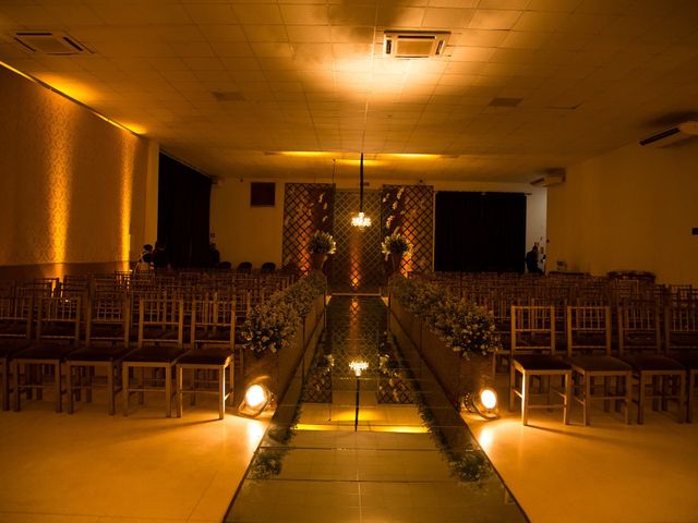 O casamento de Darren e Viviane em Rondonópolis, Mato Grosso 21