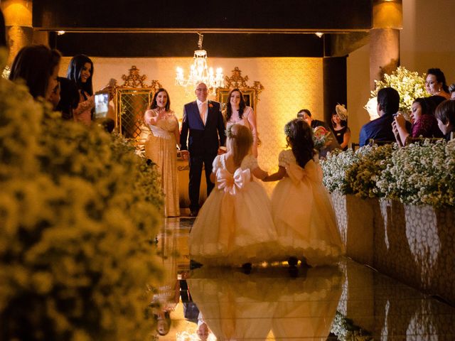 O casamento de Darren e Viviane em Rondonópolis, Mato Grosso 55