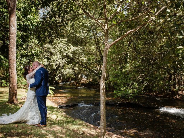 O casamento de Darren e Viviane em Rondonópolis, Mato Grosso 92