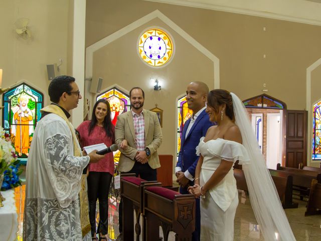 O casamento de Fabiano e Mae em São Paulo de Olivença, Amazonas 24