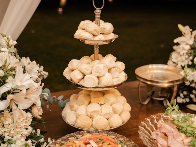 O casamento de Ebert e Lenice em Lauro de Freitas, Bahia 57