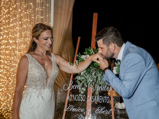 O casamento de Ebert e Lenice em Lauro de Freitas, Bahia 64