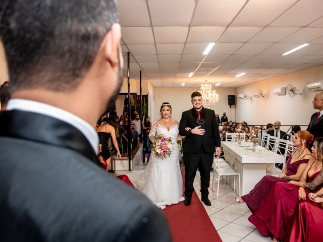 O casamento de Leandro e Simone em São Gonçalo, Rio de Janeiro 23