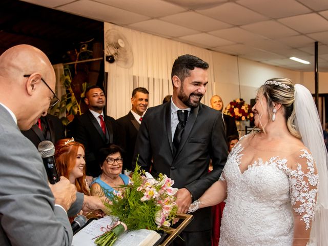 O casamento de Leandro e Simone em São Gonçalo, Rio de Janeiro 33