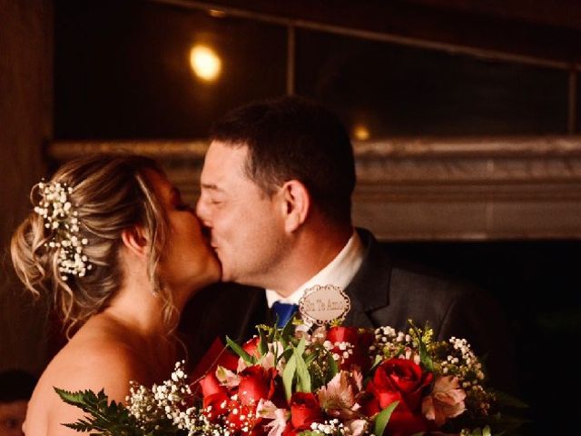 O casamento de Richard Beust Reis e Janaina Fiori em Florianópolis, Santa Catarina 11