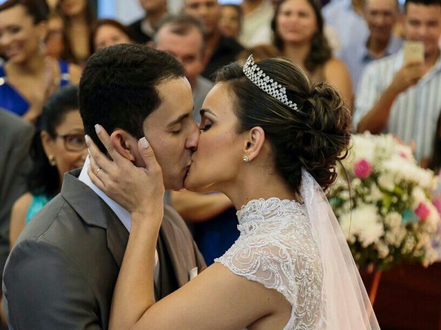 O casamento de Carlos Alexandre e Ana Cláudia  em Rio de Janeiro, Rio de Janeiro 11