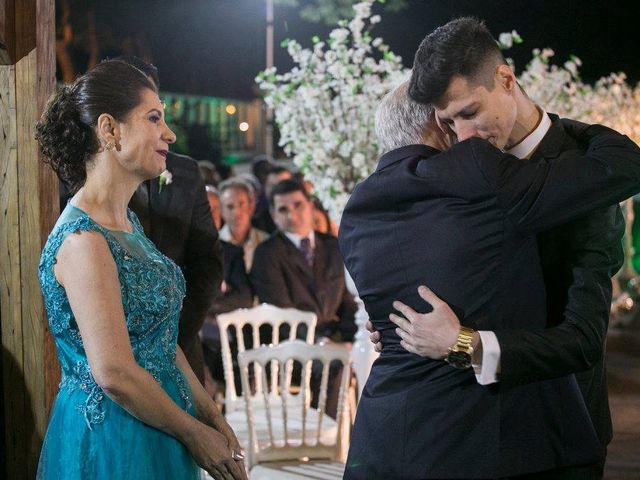 O casamento de Cristhian e Carol em Maringá, Paraná 22