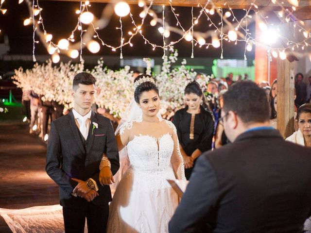 O casamento de Cristhian e Carol em Maringá, Paraná 27