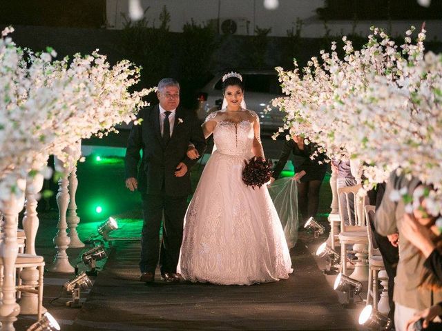 O casamento de Cristhian e Carol em Maringá, Paraná 28