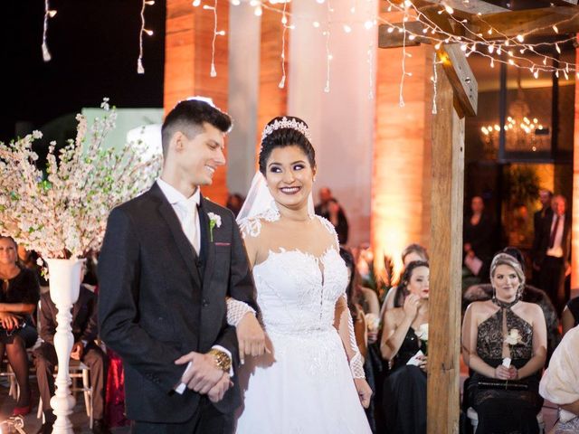 O casamento de Cristhian e Carol em Maringá, Paraná 31