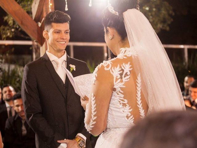 O casamento de Cristhian e Carol em Maringá, Paraná 37