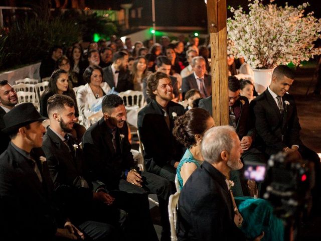 O casamento de Cristhian e Carol em Maringá, Paraná 39