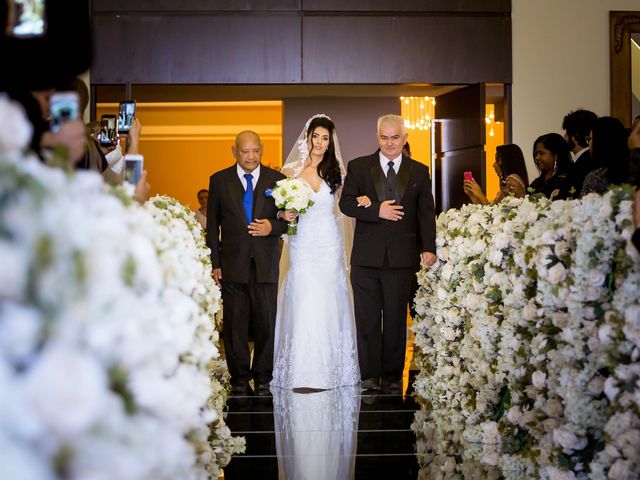 O casamento de Diogo e Samantha em São Paulo 34