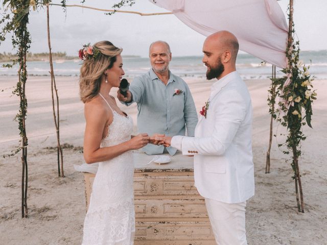 O casamento de Gustavo e Erika em São Miguel dos Milagres, Alagoas 138