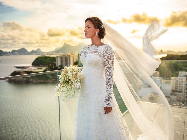 O casamento de Henrique e Nathalia em Niterói, Rio de Janeiro 97