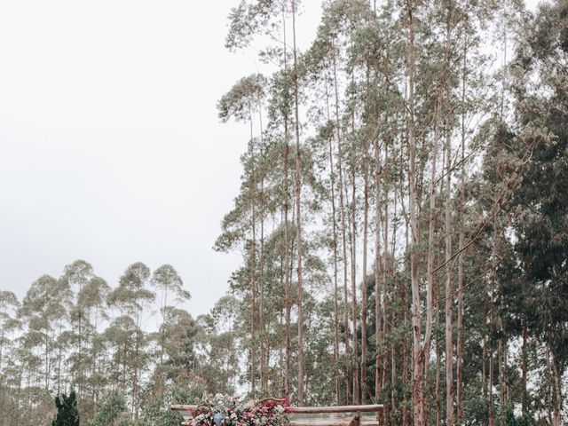 O casamento de Renan e Isabela em Curitiba, Paraná 34