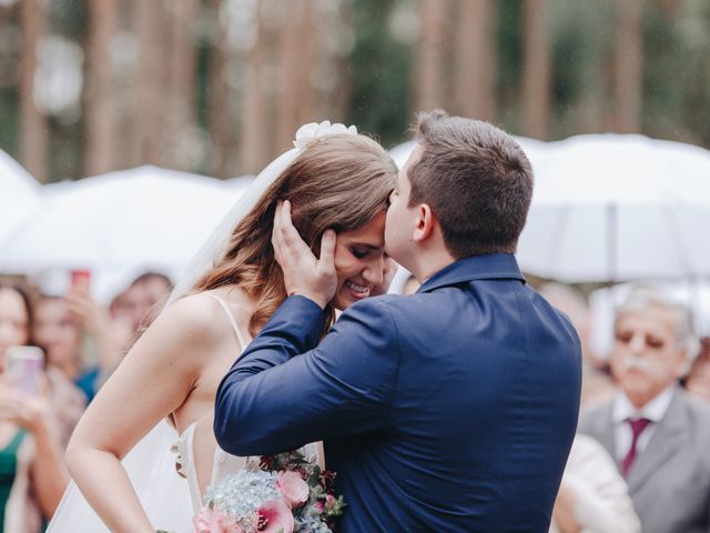 O casamento de Renan e Isabela em Curitiba, Paraná 35