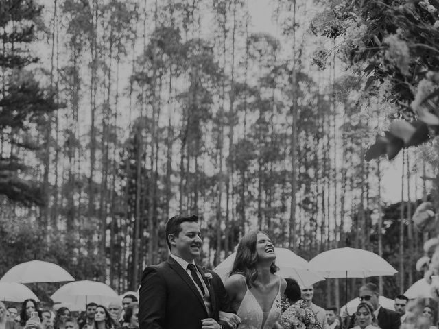 O casamento de Renan e Isabela em Curitiba, Paraná 37