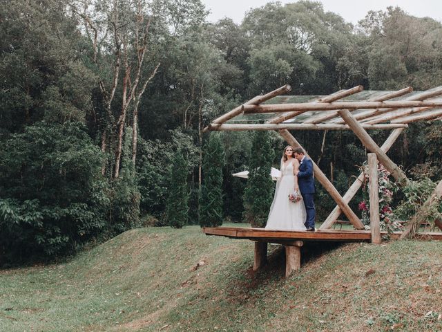 O casamento de Renan e Isabela em Curitiba, Paraná 56