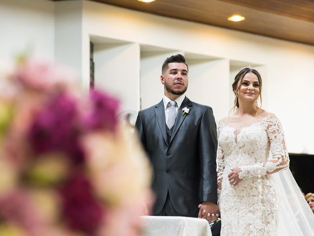 O casamento de Matheus e Priscila em Londrina, Paraná 28