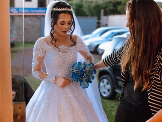 O casamento de Emanuel e Karol em Cascavel, Paraná 35