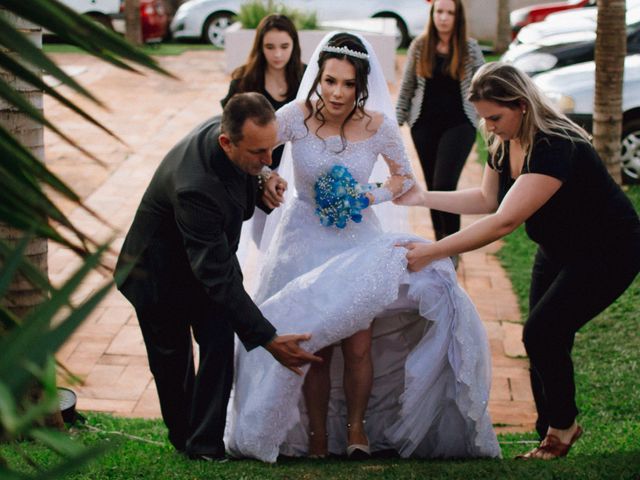 O casamento de Emanuel e Karol em Cascavel, Paraná 38