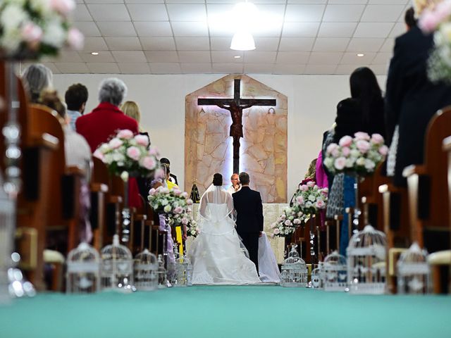 O casamento de Carlos e Aline  em Curitiba, Paraná 12