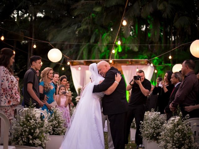 O casamento de Clecio e Kelly em Toledo, Paraná 15