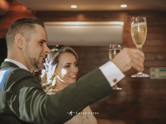O casamento de Cynthia e Antonio Carlos em Curitiba, Paraná 4
