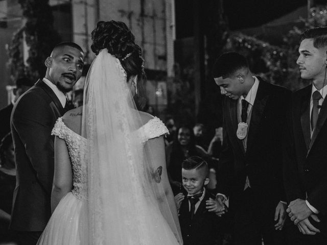 O casamento de Yuri e Carol em Santa Cruz da Serra, Rio de Janeiro 28