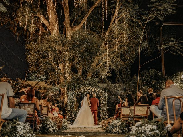 O casamento de Yuri e Carol em Santa Cruz da Serra, Rio de Janeiro 33