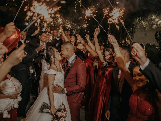 O casamento de Yuri e Carol em Santa Cruz da Serra, Rio de Janeiro 35