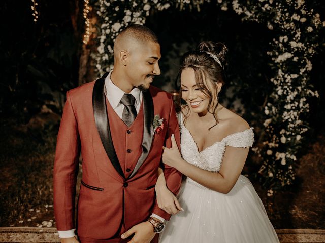 O casamento de Yuri e Carol em Santa Cruz da Serra, Rio de Janeiro 36