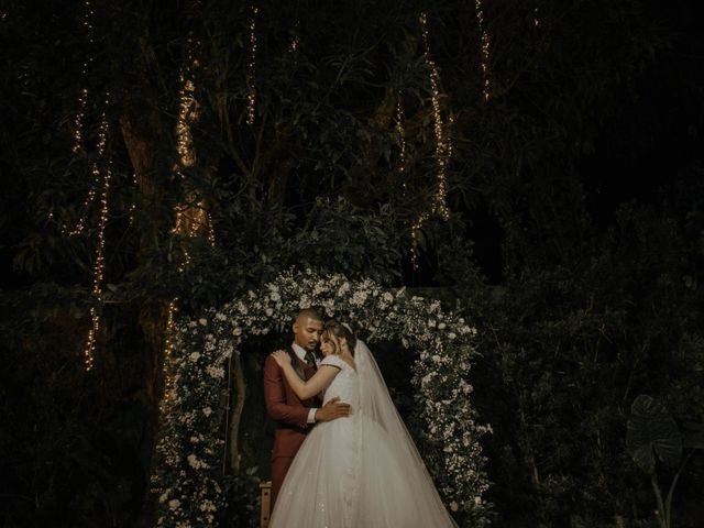 O casamento de Yuri e Carol em Santa Cruz da Serra, Rio de Janeiro 37