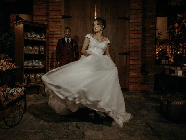 O casamento de Yuri e Carol em Santa Cruz da Serra, Rio de Janeiro 41