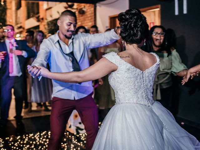 O casamento de Yuri e Carol em Santa Cruz da Serra, Rio de Janeiro 56