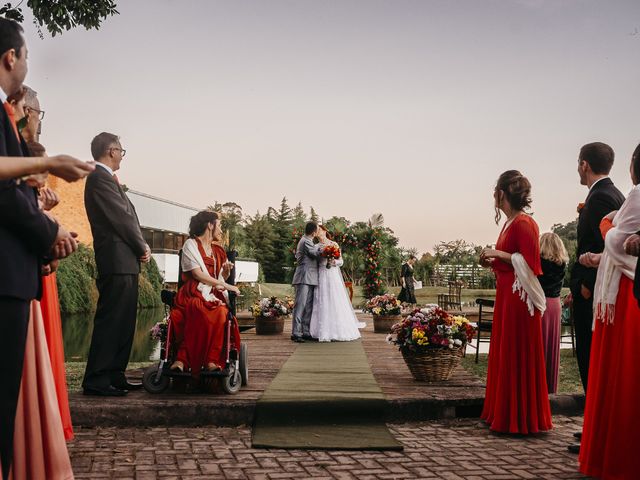O casamento de Vinícius e Lidiane em Santa Maria, Rio Grande do Sul 55