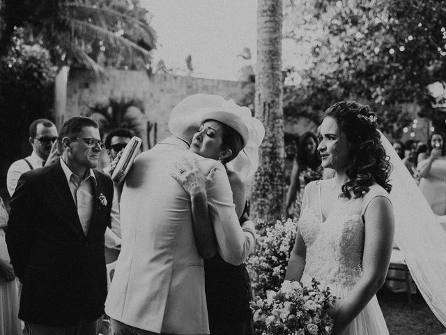 O casamento de Felix e Isabela em Monte Gordo, Bahia 26