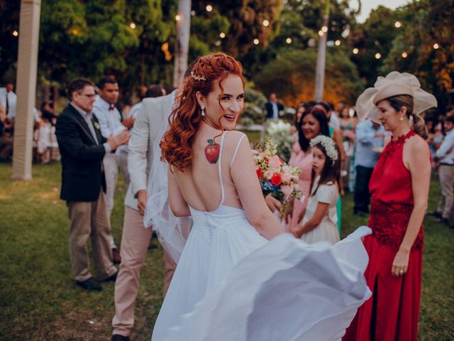 O casamento de Felix e Isabela em Monte Gordo, Bahia 1