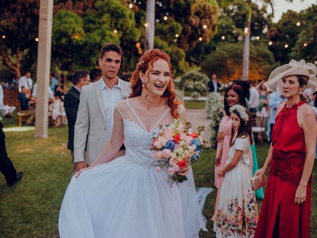 O casamento de Felix e Isabela em Monte Gordo, Bahia 41