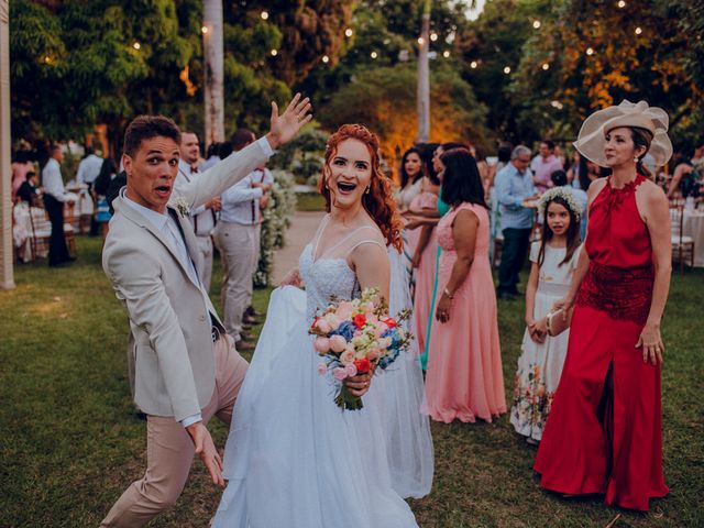 O casamento de Felix e Isabela em Monte Gordo, Bahia 42