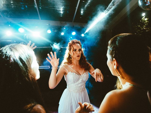 O casamento de Felix e Isabela em Monte Gordo, Bahia 55