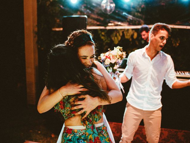 O casamento de Felix e Isabela em Monte Gordo, Bahia 66