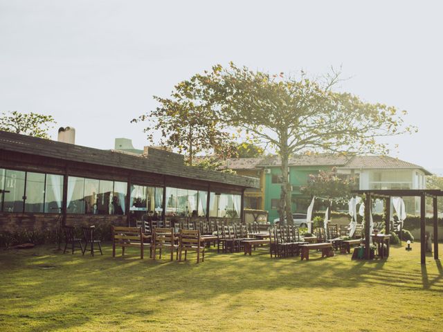 O casamento de André e Tamires em Bombinhas, Santa Catarina 21