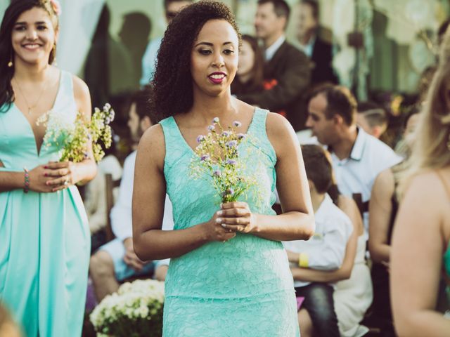 O casamento de André e Tamires em Bombinhas, Santa Catarina 30