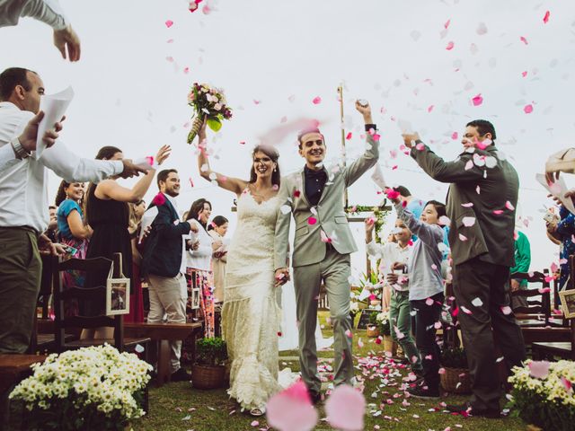 O casamento de André e Tamires em Bombinhas, Santa Catarina 1