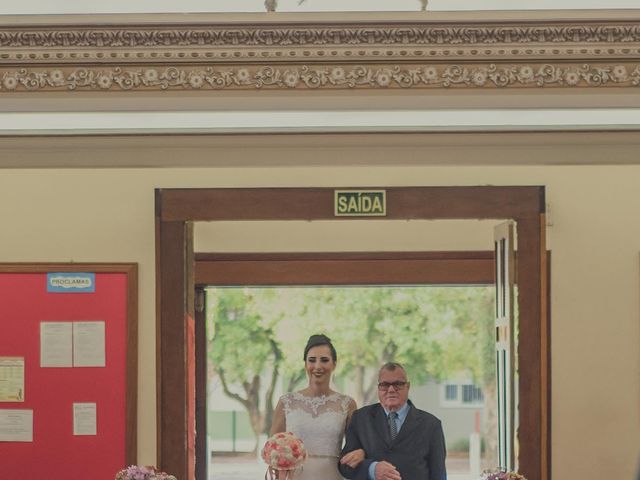 O casamento de Douglas e Débora em Estância Velha, Rio Grande do Sul 58