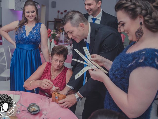 O casamento de Douglas e Débora em Estância Velha, Rio Grande do Sul 116